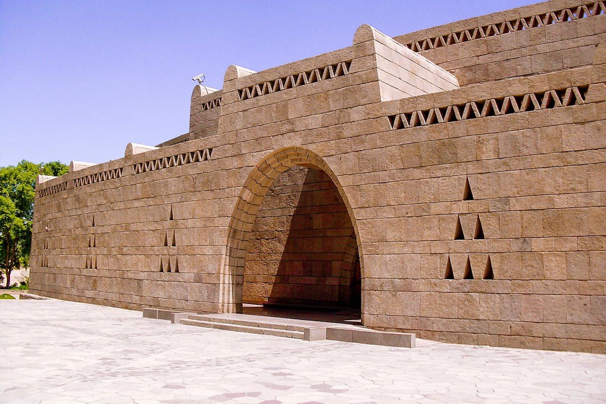 Entrance-to-the-Nuba-Museum