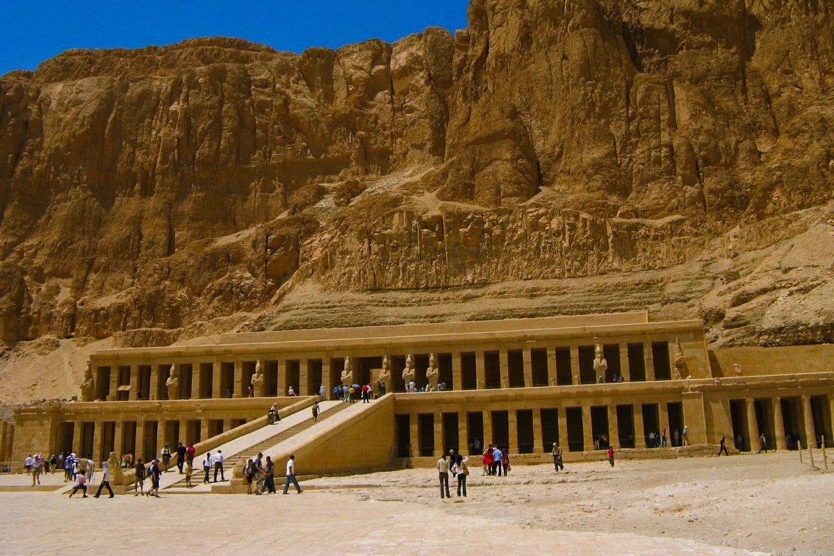 Hatshepsut-Temple-1