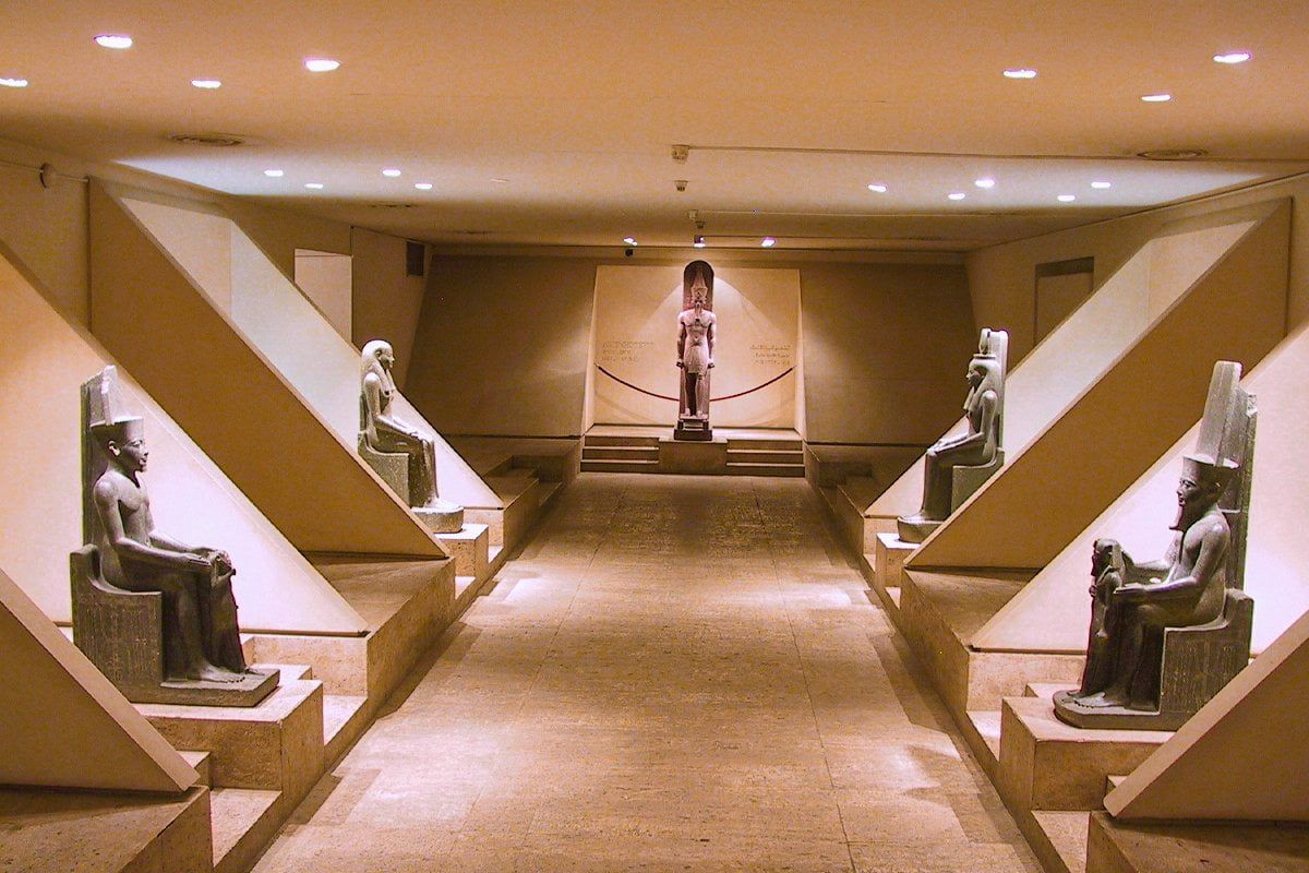 Statues-Room-of-Luxor-Museum