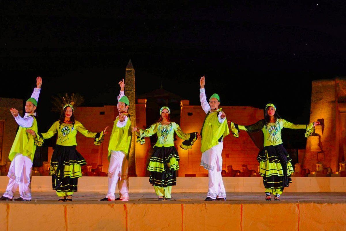 Thousand-and-One-Nights-Show-from-Hurghada