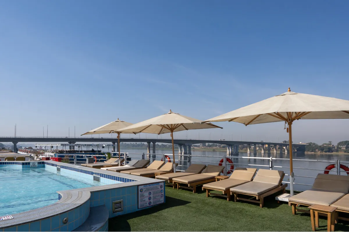 MS Magic I Nile Cruise (11)