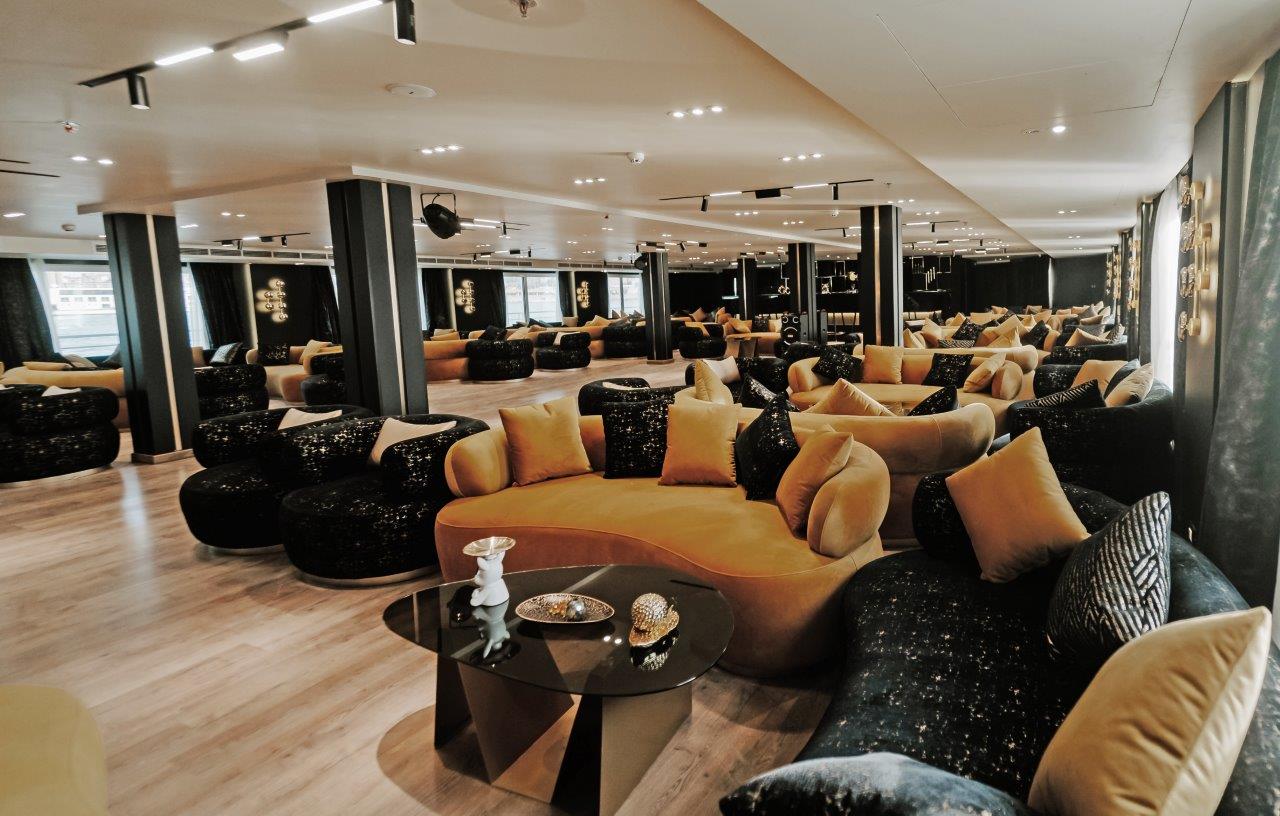 Medea-Lounge-1
